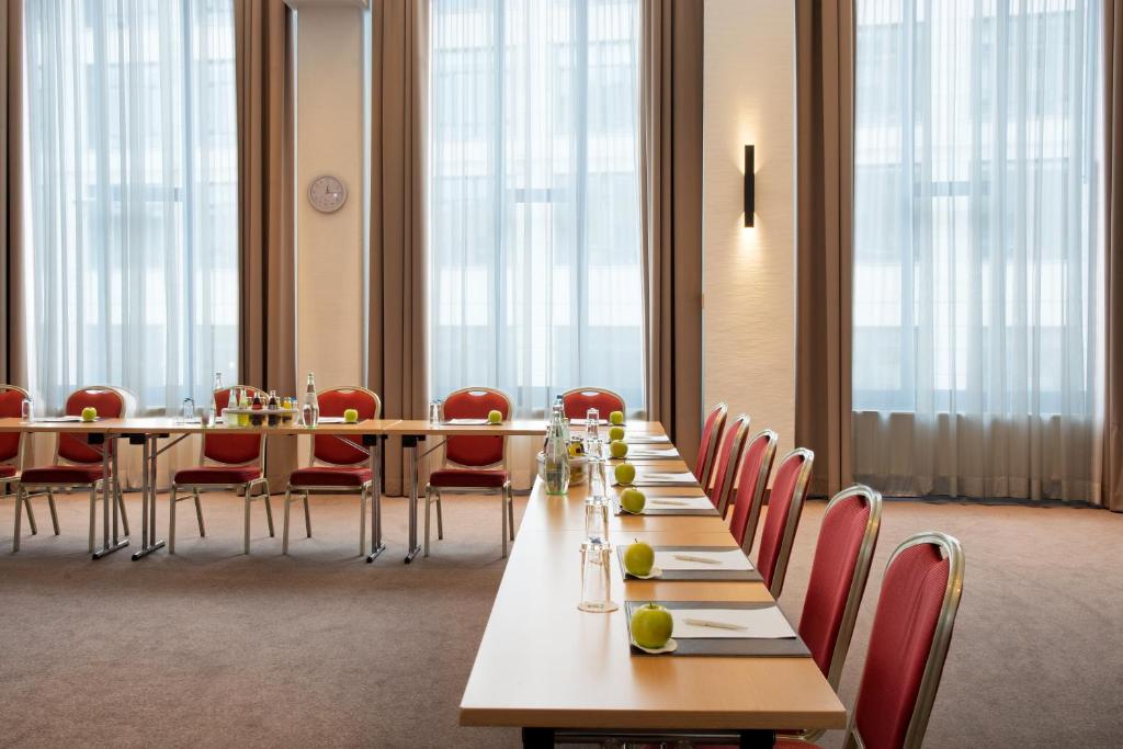 Holiday Inn Stuttgart by IHG - Resim 7
