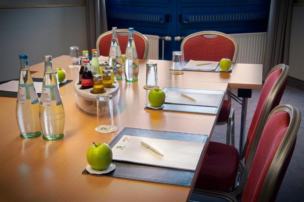 Nápoje v ubytování Holiday Inn Stuttgart by IHG