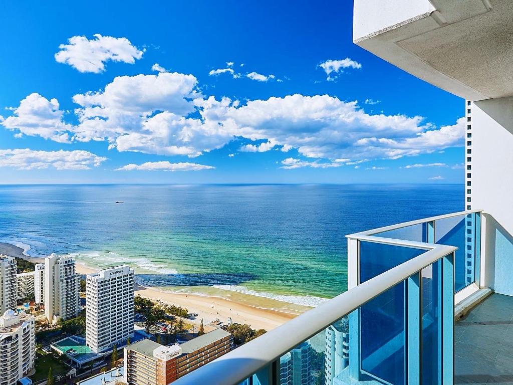 H Luxury Residence Apartments - Holiday Paradise - Luxury Two-Bedroom Apartment With Ocean Views