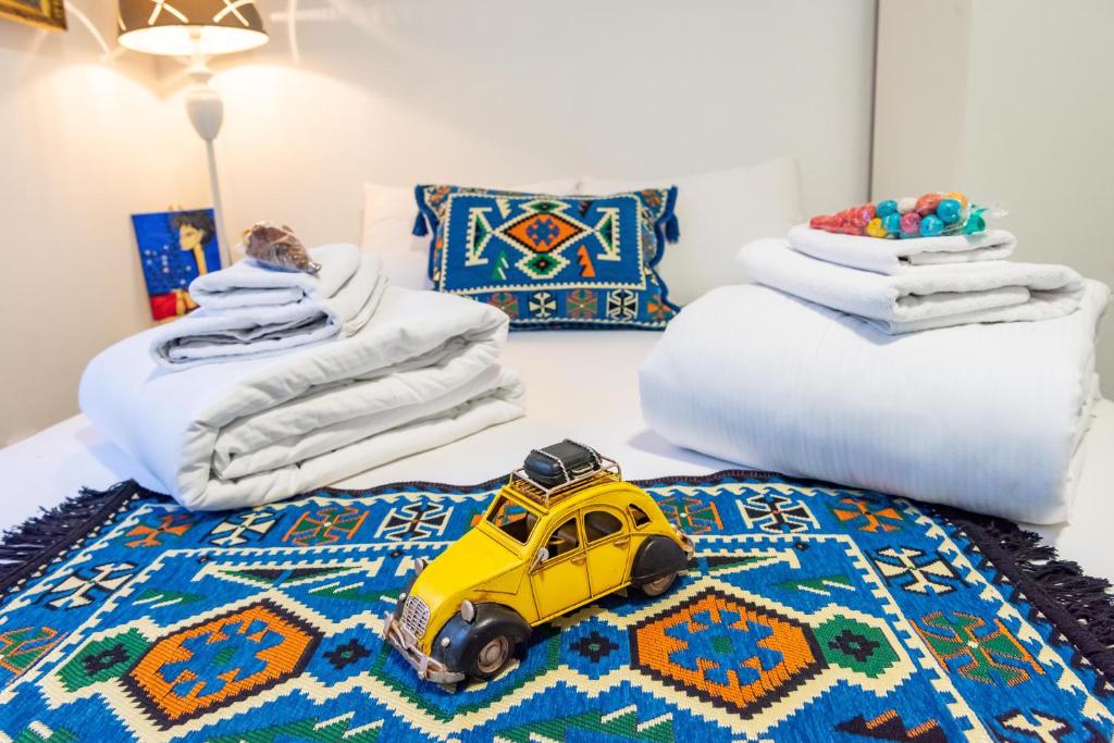 Postel nebo postele na pokoji v ubytování Hotel Vamos Sarajevo, b&b