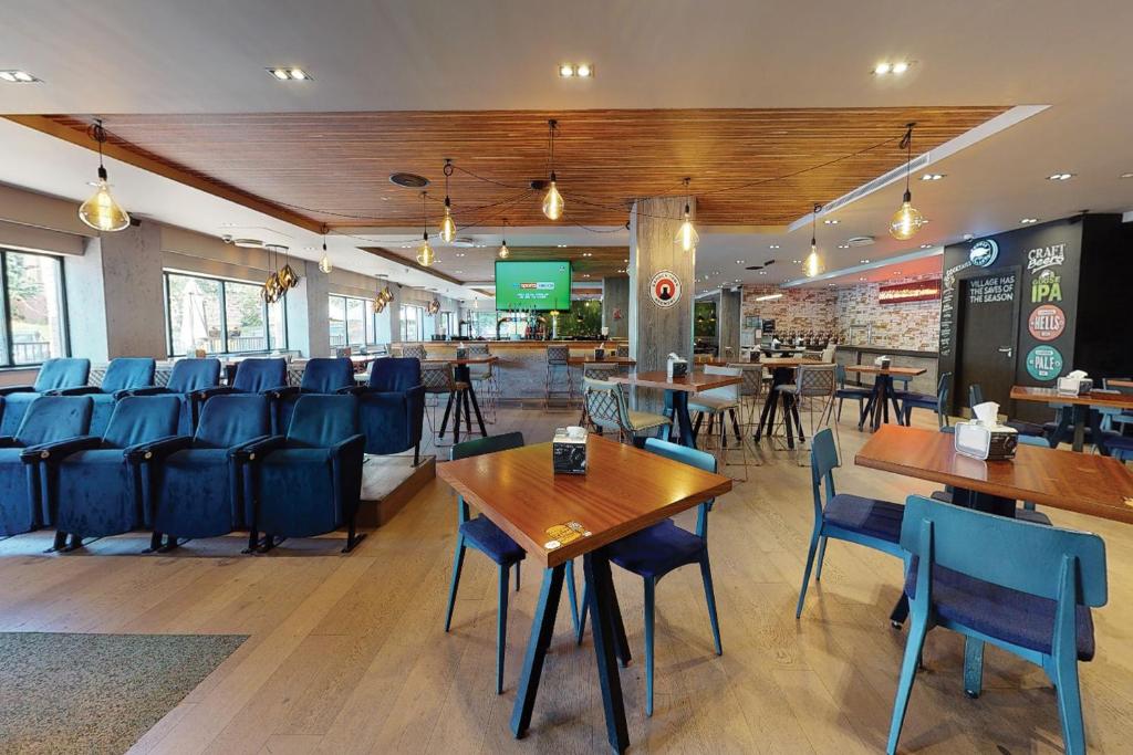 Village Hotel Leeds North - Resim 19