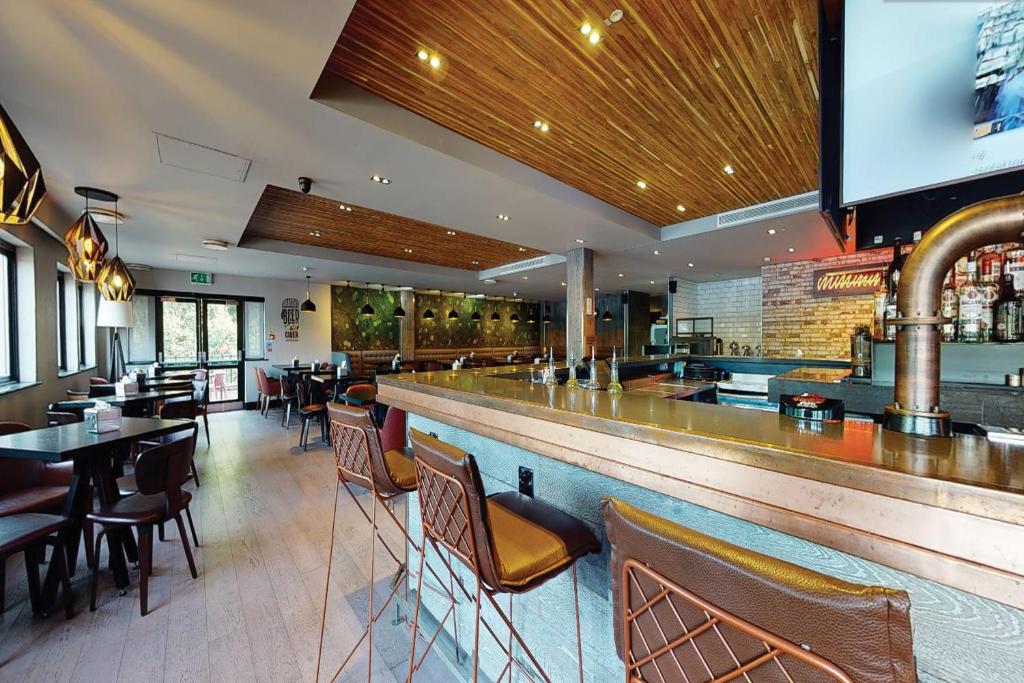 Village Hotel Coventry - Resim 5