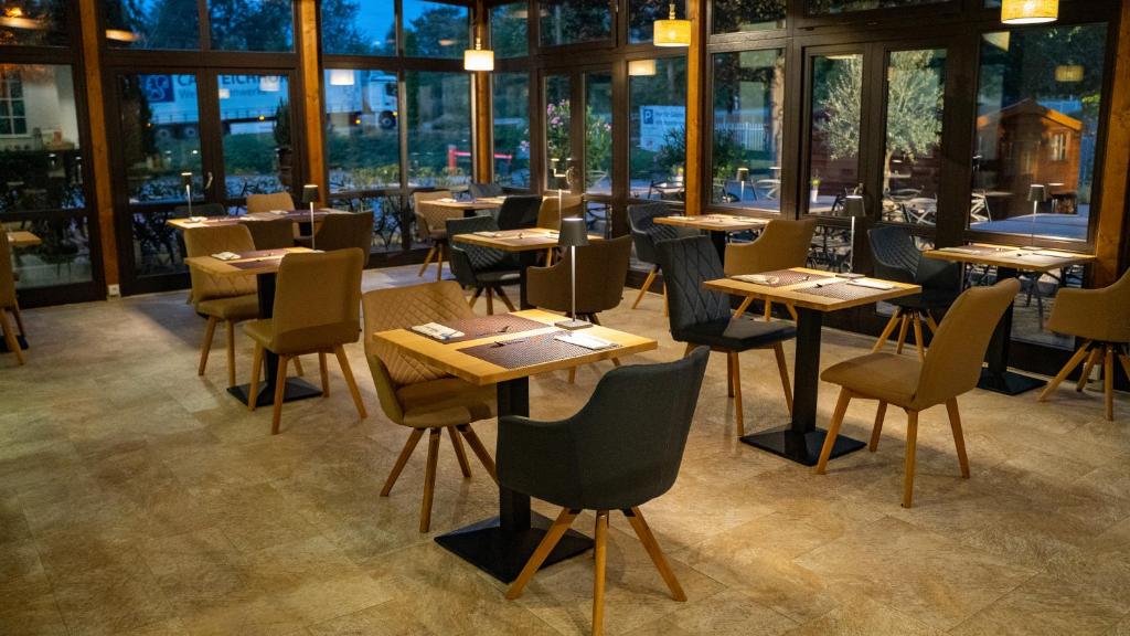Restaurace v ubytování monte mare SAUNA-SPA-SPORTS-HOTEL