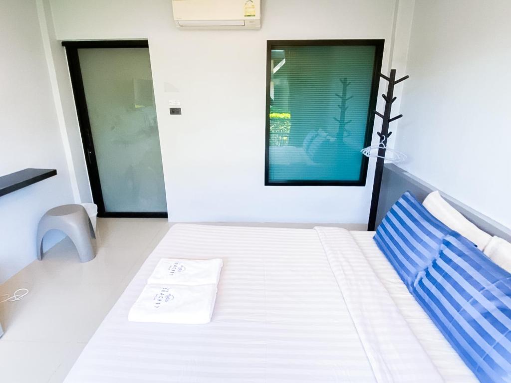 Postel nebo postele na pokoji v ubytování The Seacret Kohlarn
