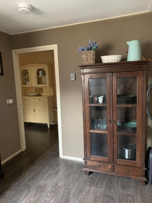 Fotografie z fotogalerie ubytování Ruim appartement in oude bakkerij v destinaci Gasselternijveen