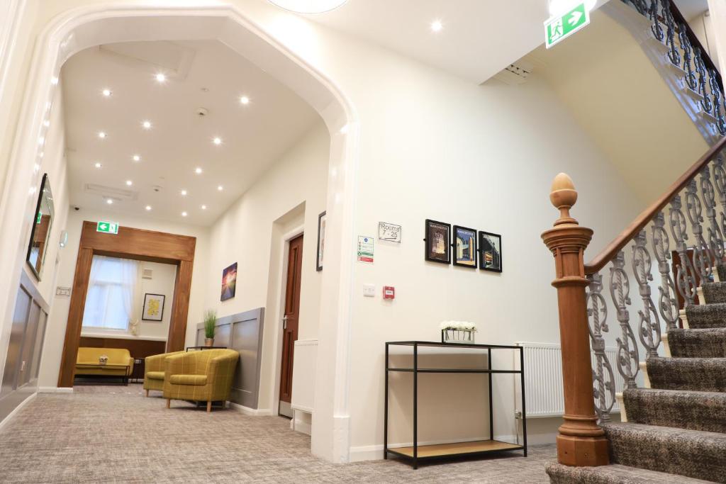 Hazeldean - Resim 29