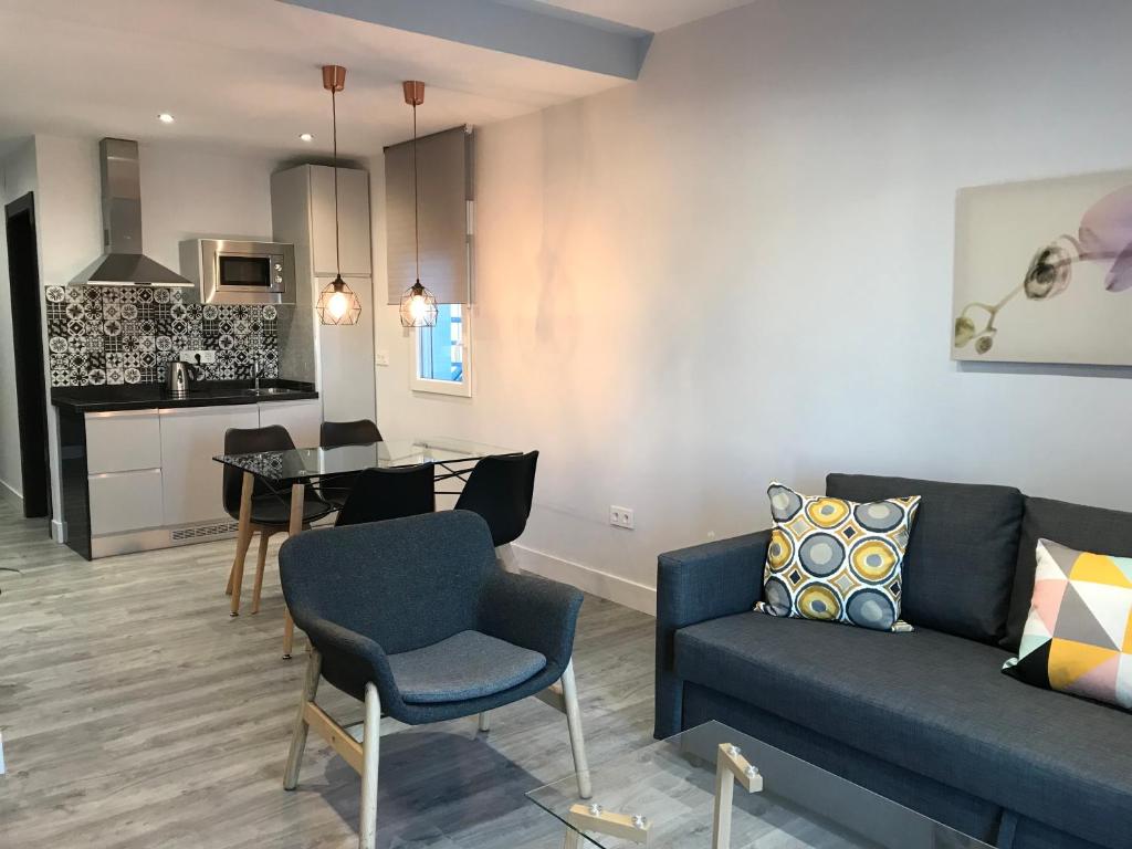 Posedenie v ubytovaní Apartamentos Ciudad de Ronda