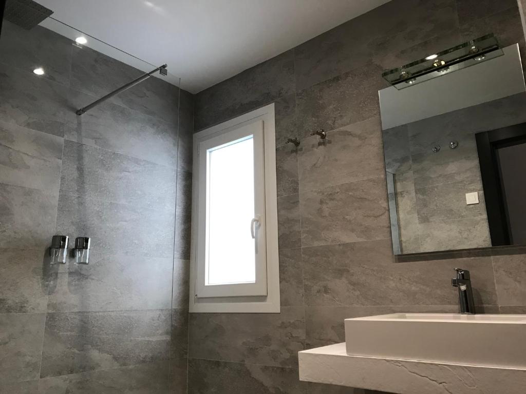 Kúpeľňa v ubytovaní Apartamentos Ciudad de Ronda