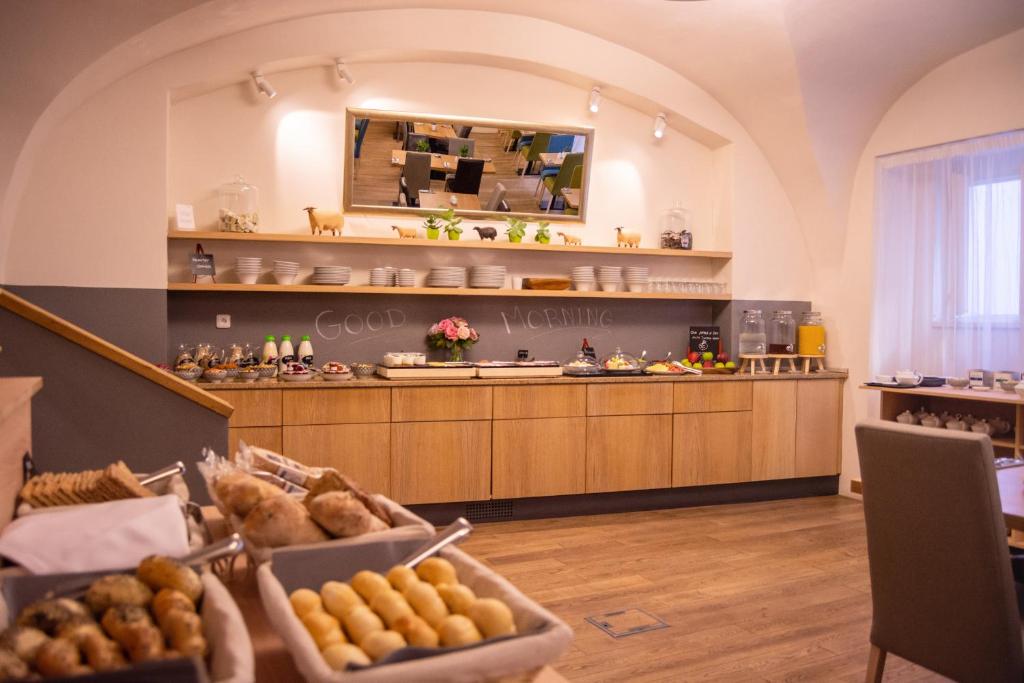 Hotel Golden Key Prague Castle - Resim 21