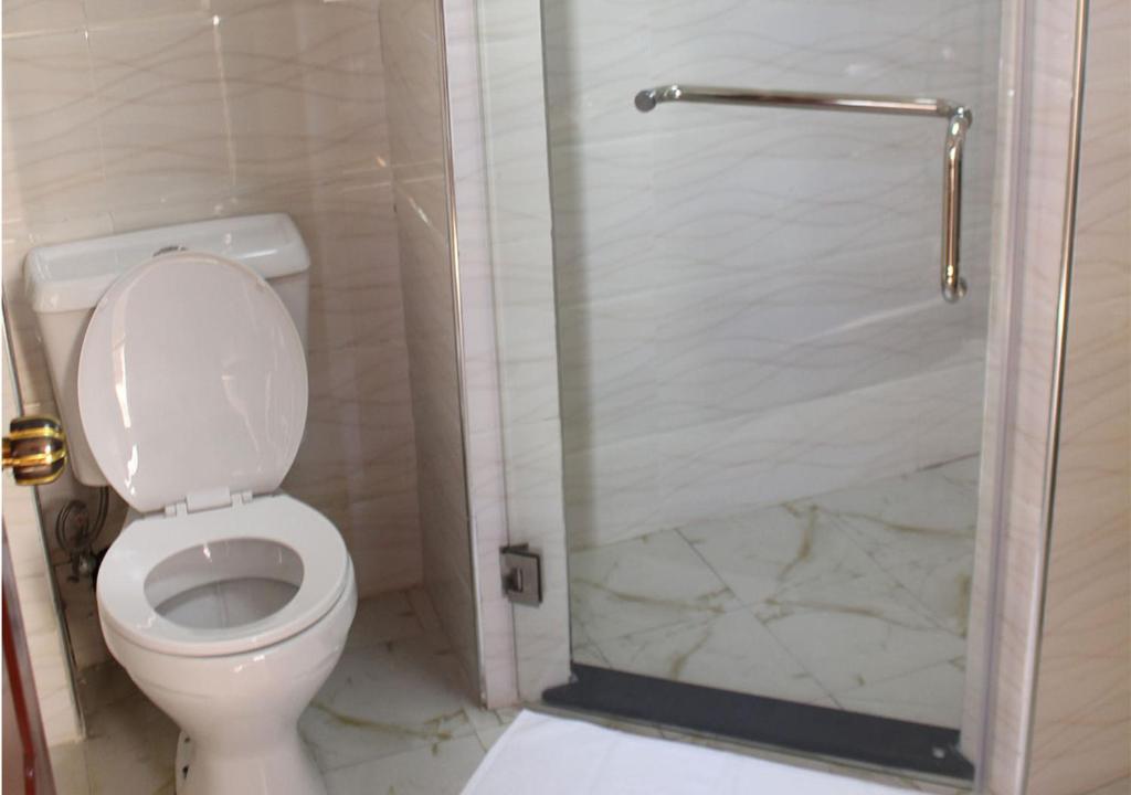 Koupelna v ubytování Easy Hotel Kenya