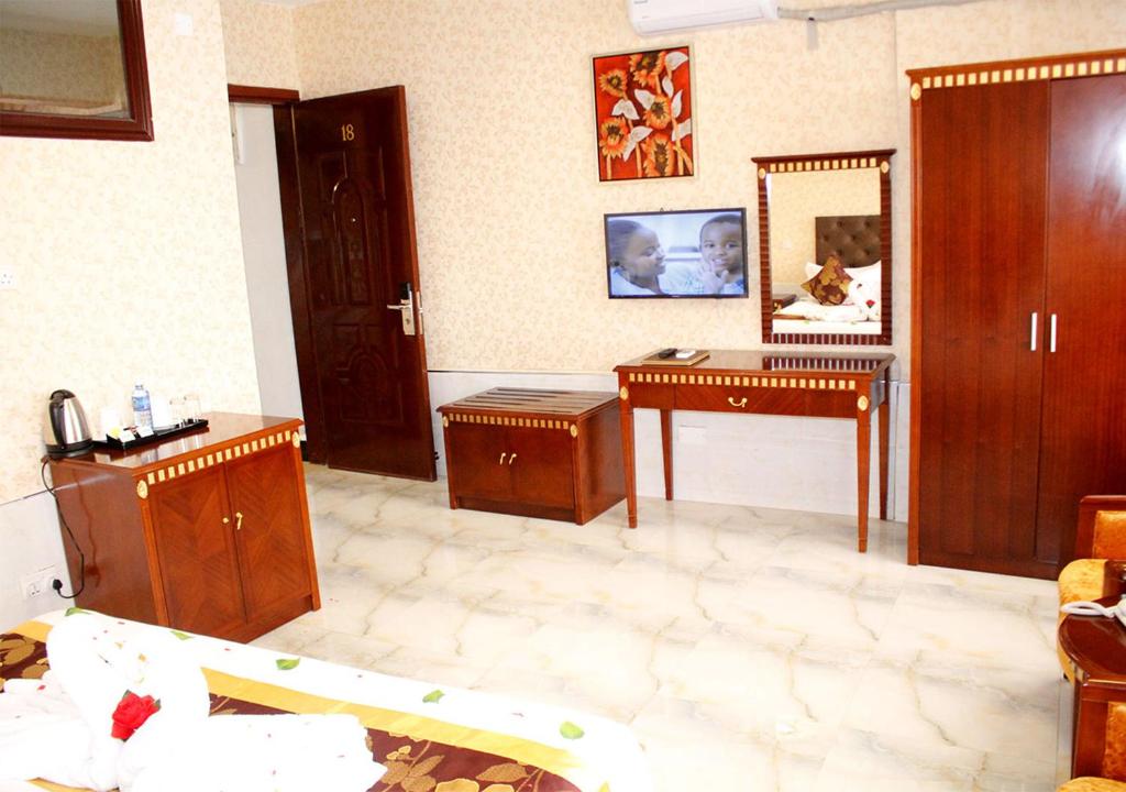 Kuchyň nebo kuchyňský kout v ubytování Easy Hotel Kenya