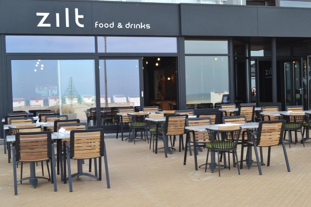 Restaurace v ubytování Hotel Sandeshoved Zeedijk