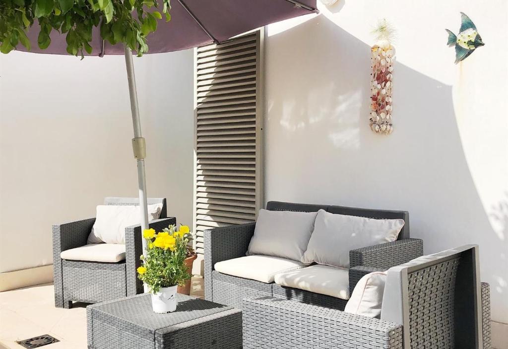 A seating area at Sea View House with terrace