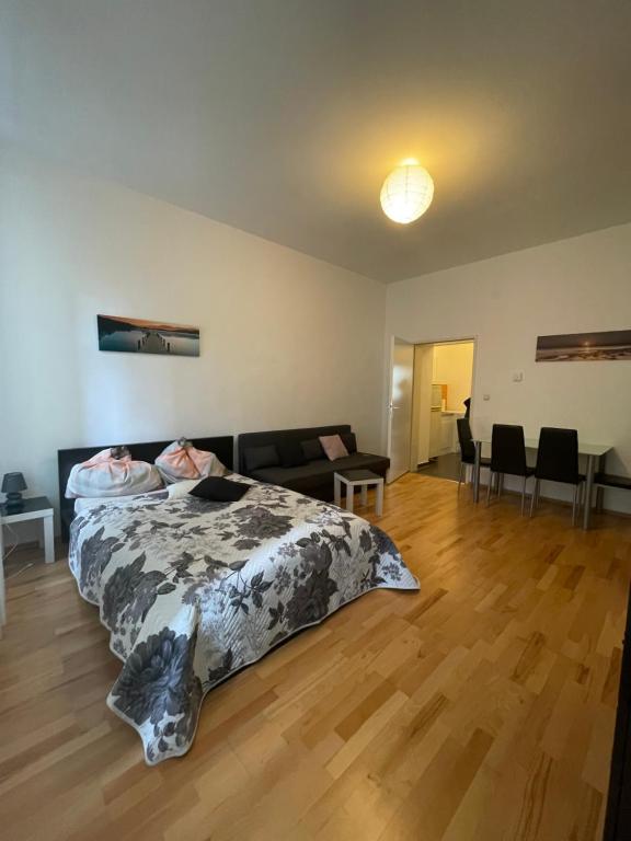 Posteľ alebo postele v izbe v ubytovaní Apartments Keinergasse 18-contactless check-in!
