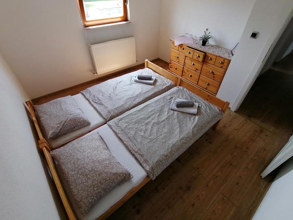 Postel nebo postele na pokoji v ubytování Rooms Delux Sarajevo