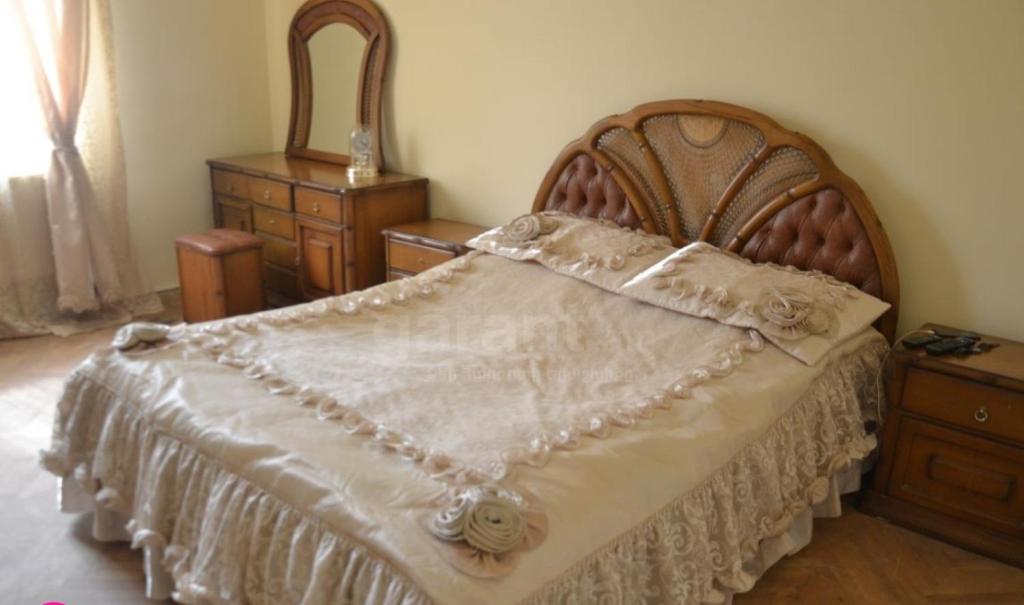 Postel nebo postele na pokoji v ubytování Armen's B&B