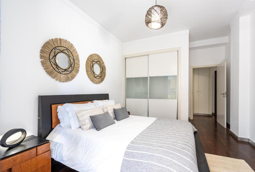 City View Apartment by Homie