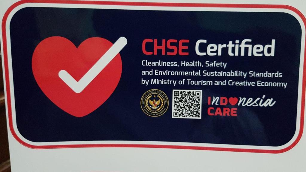 Certifikát, hodnocení, plakát nebo jiný dokument vystavený v ubytování Cempaka Inn Syariah