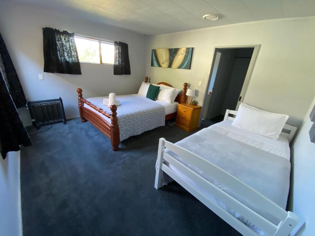 Motuoapa Bay Chalets - Resim 38