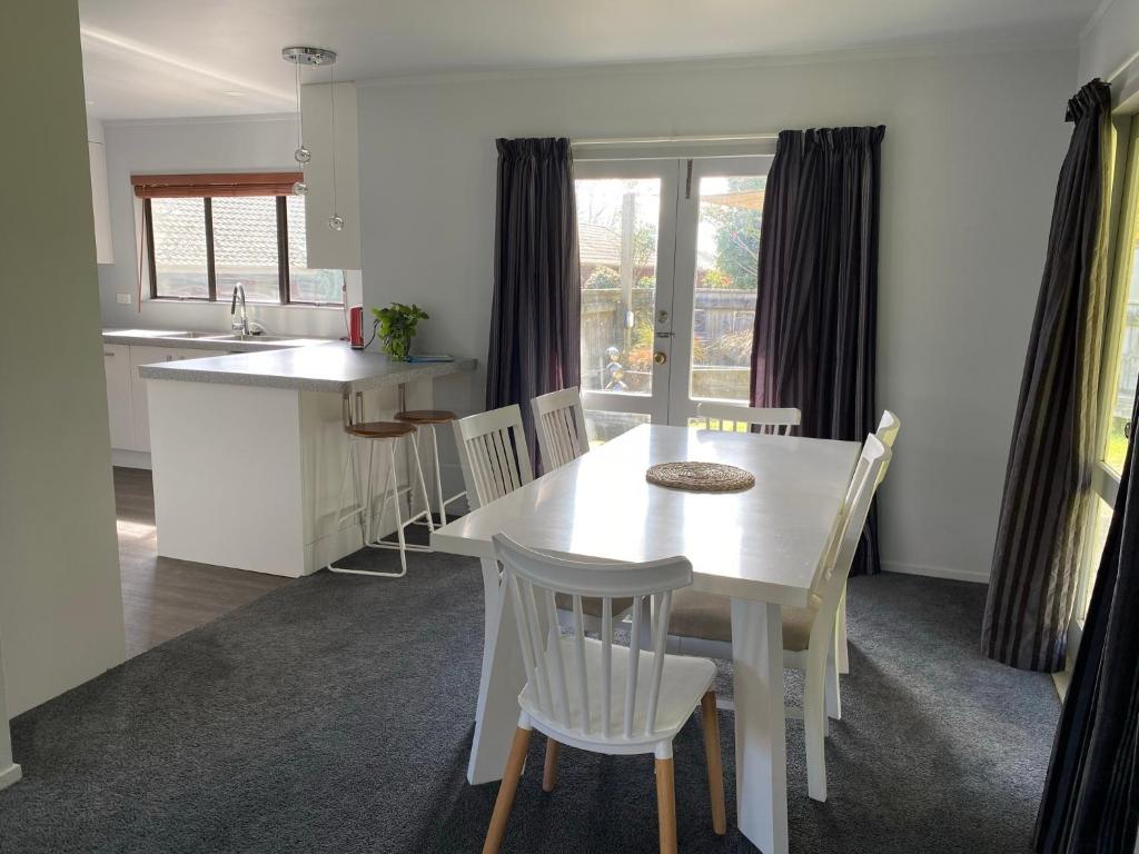 Motuoapa Bay Chalets - Resim 28