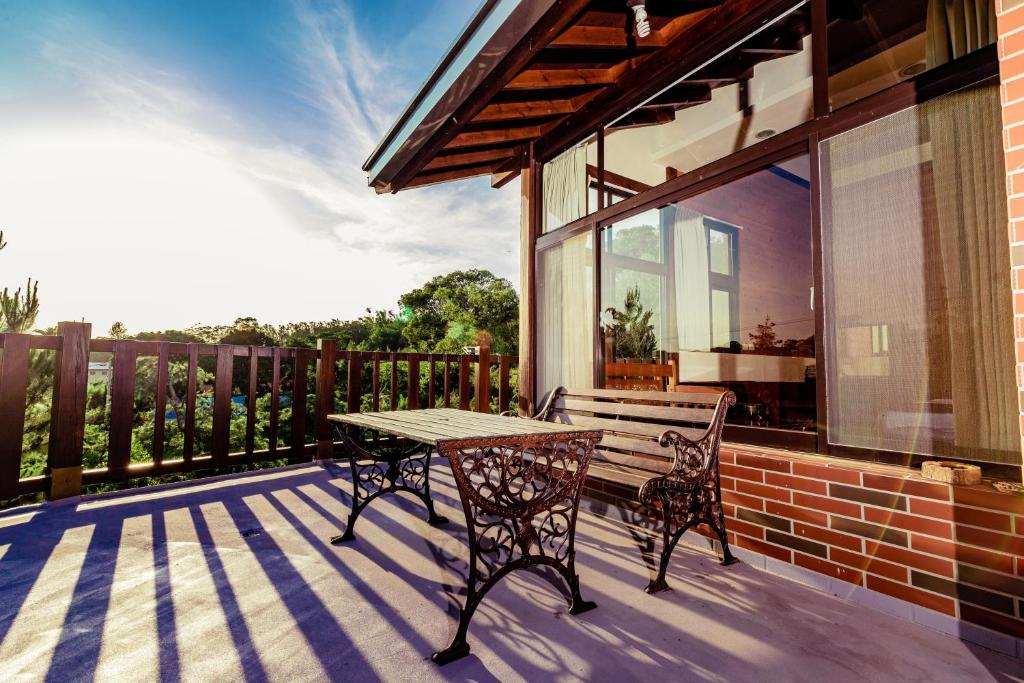 Balkón nebo terasa v ubytování Cui Song Yuan Homestay