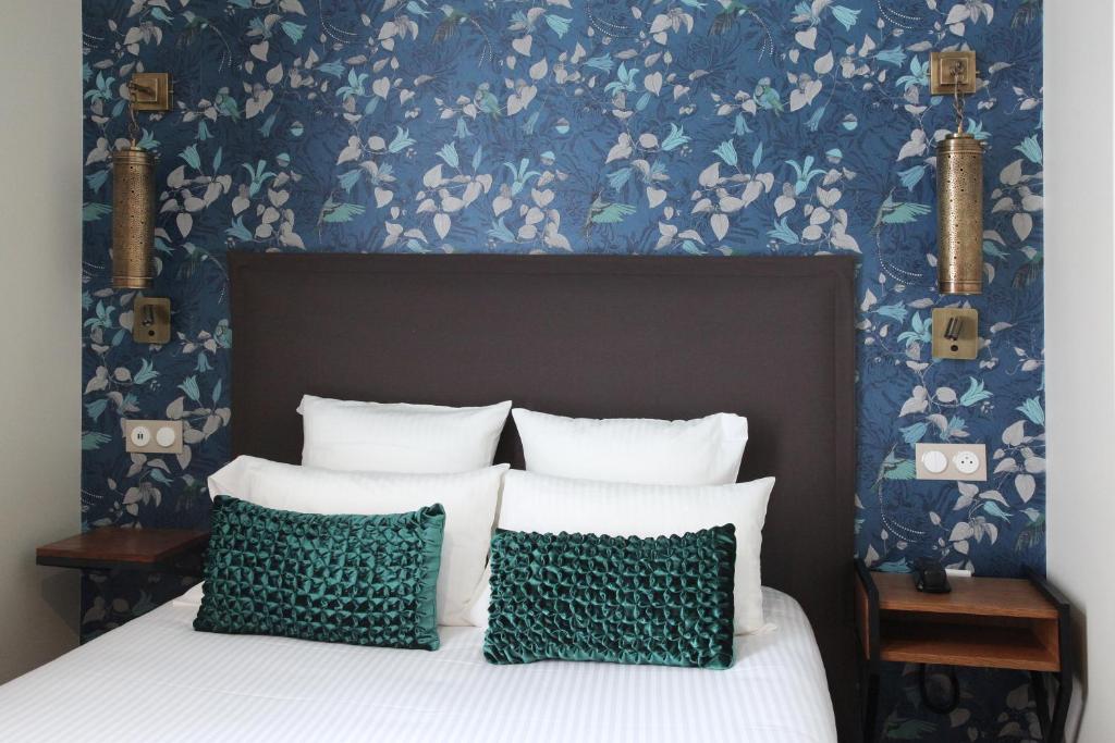 Moris Grands Boulevards