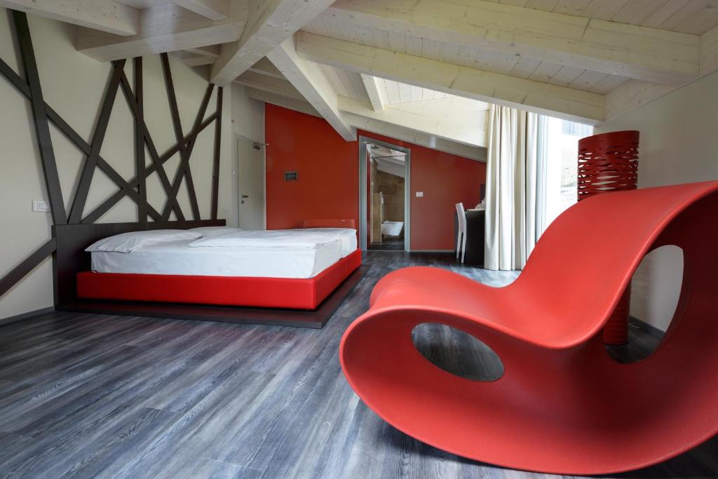 Hotel Baia Azzurra - Lake Front - Habitación Doble Con Vista A La Montaña