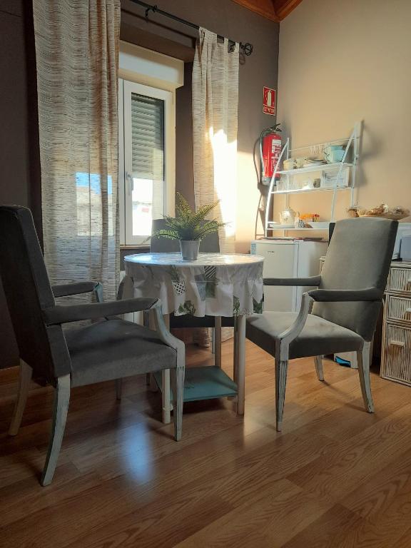 HOSTAL Villa de Brulles - Housity