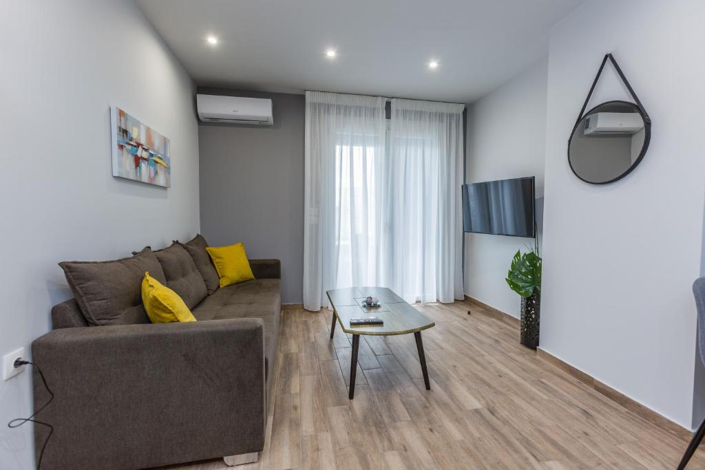 Raise Athens Metro Apartments - Superior Suite