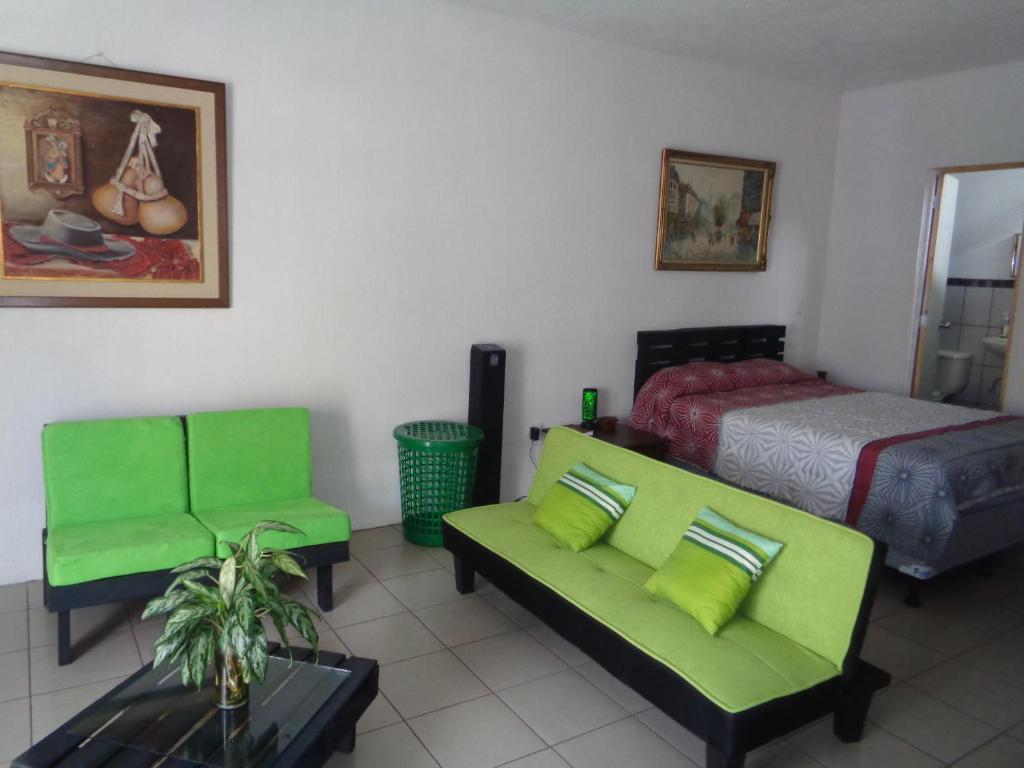 Loft aeropuerto - One-Bedroom Apartment