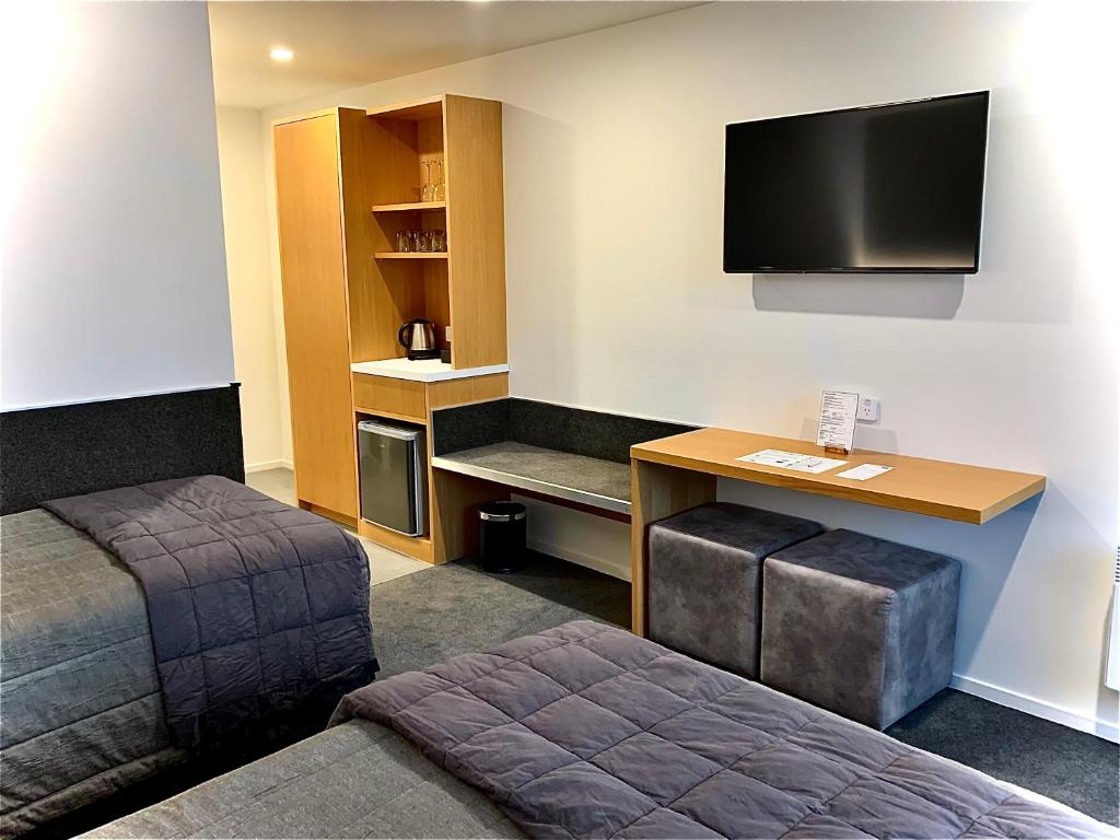 TV a/nebo společenská místnost v ubytování The Godley Hotel