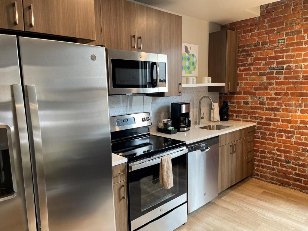 Riverfront Park Travel Apartments - Appartamento Con Una Camera Da Letto