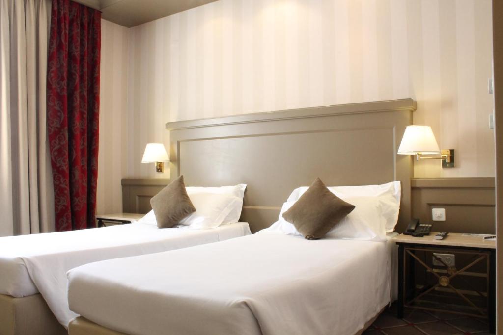 Hotel De La Paix - Habitación Doble O Gemela