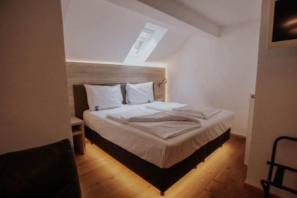 Hotel Gasthaus zur Sonne - 14