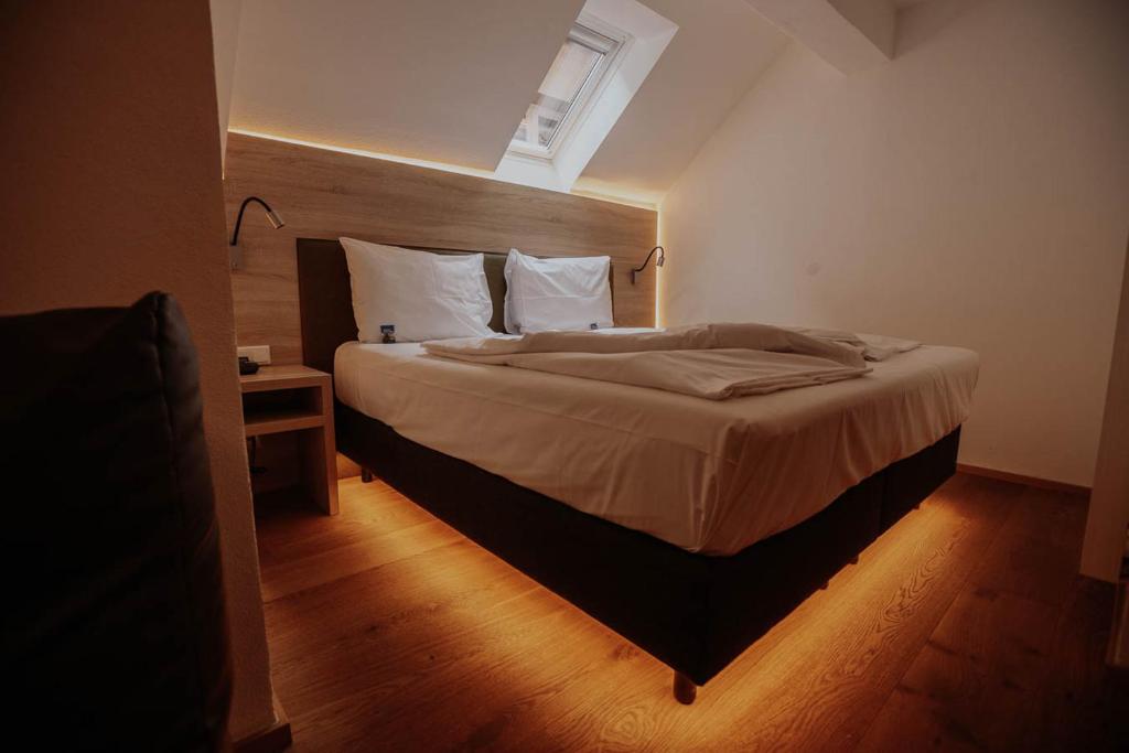 Hotel Gasthaus zur Sonne - 16