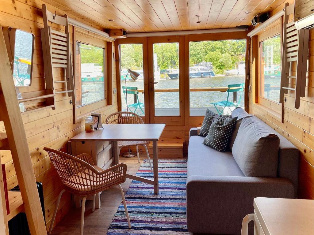 Houseboat Ginger Prague, Praga – aktualne ceny na rok 2022