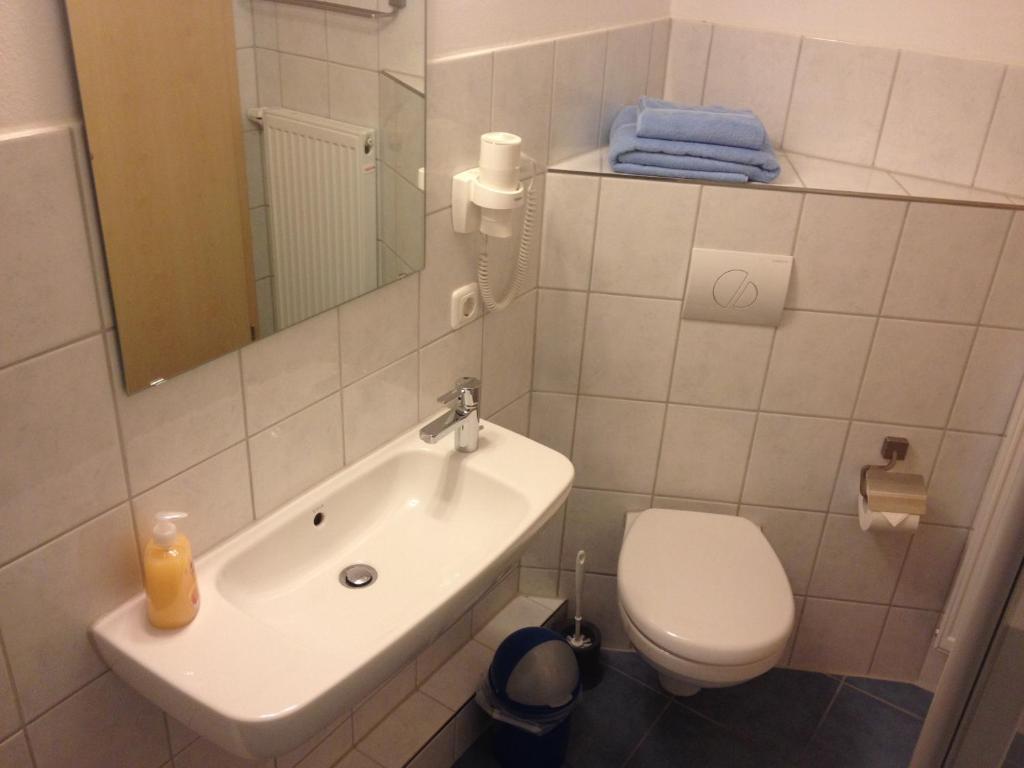 Pension Ratskeller - Chambre Simple Avec Douche