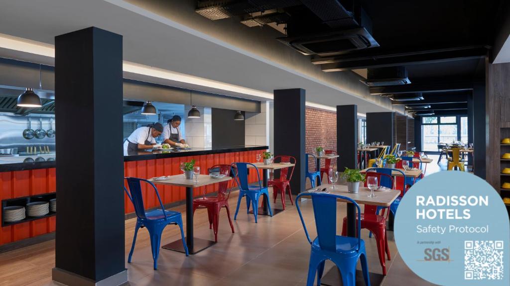 Restaurace v ubytování Park Inn by Radisson Putrajaya