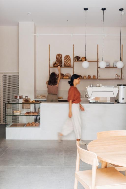 Plácido y Grata - Resim 7