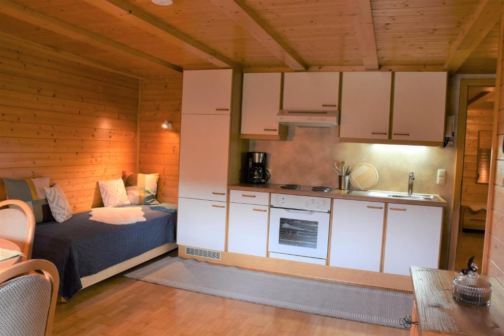 Kuchyň nebo kuchyňský kout v ubytování Ferienwohnung Brittenberg Alpaka
