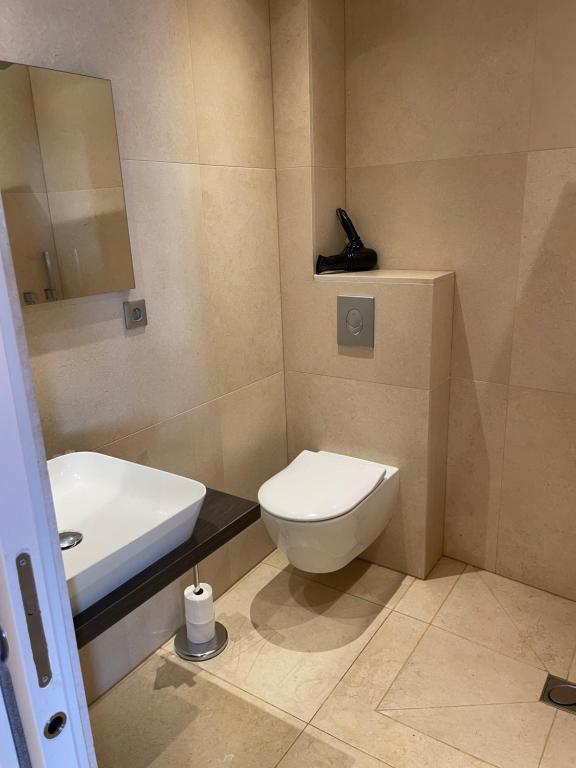 The One Apartments – photo 47