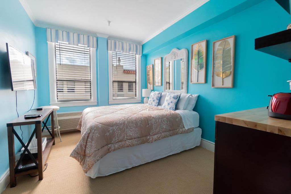 Palm Beach Island Condominiums - 