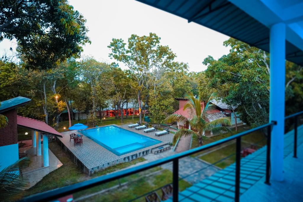 Bazén v ubytování Vaana Resort nebo v jeho okolí