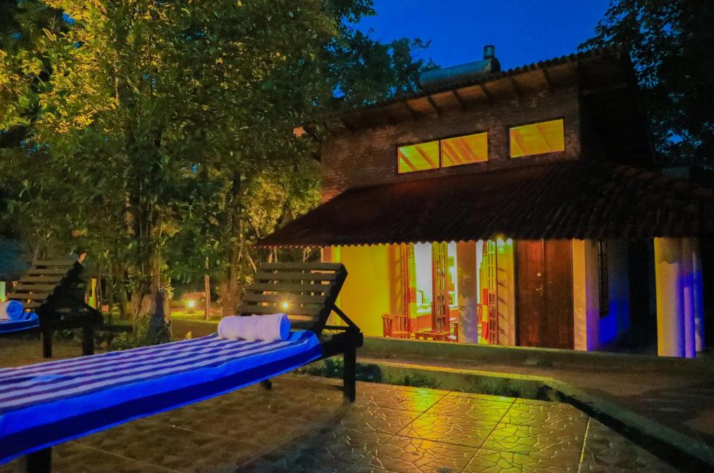 Bazén v ubytování Vaana Resort nebo v jeho okolí