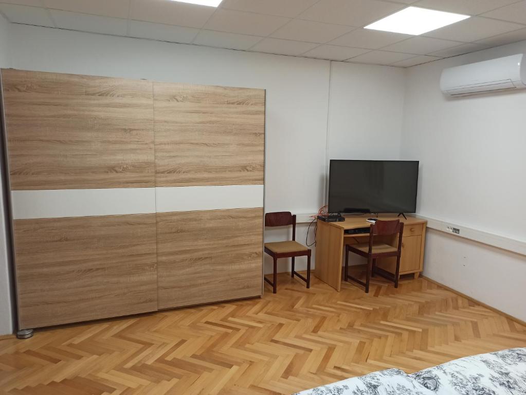 TV a/nebo společenská místnost v ubytování Rodinná izba Stummer
