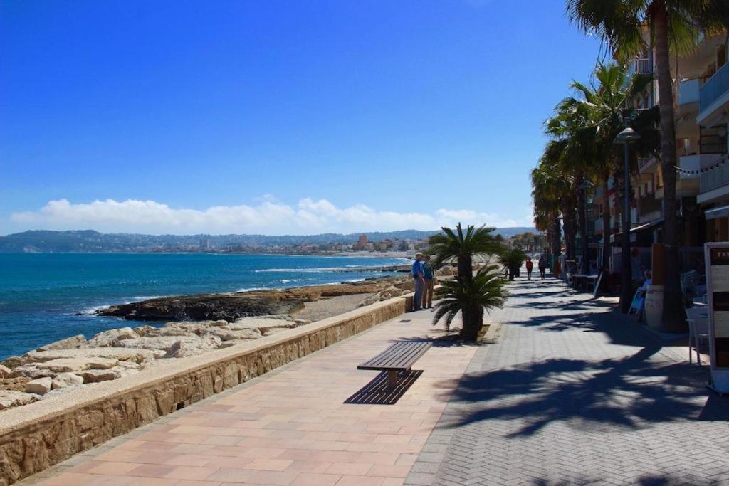 Apartmento studio boho a 1 minuto del puerto y la playa ...