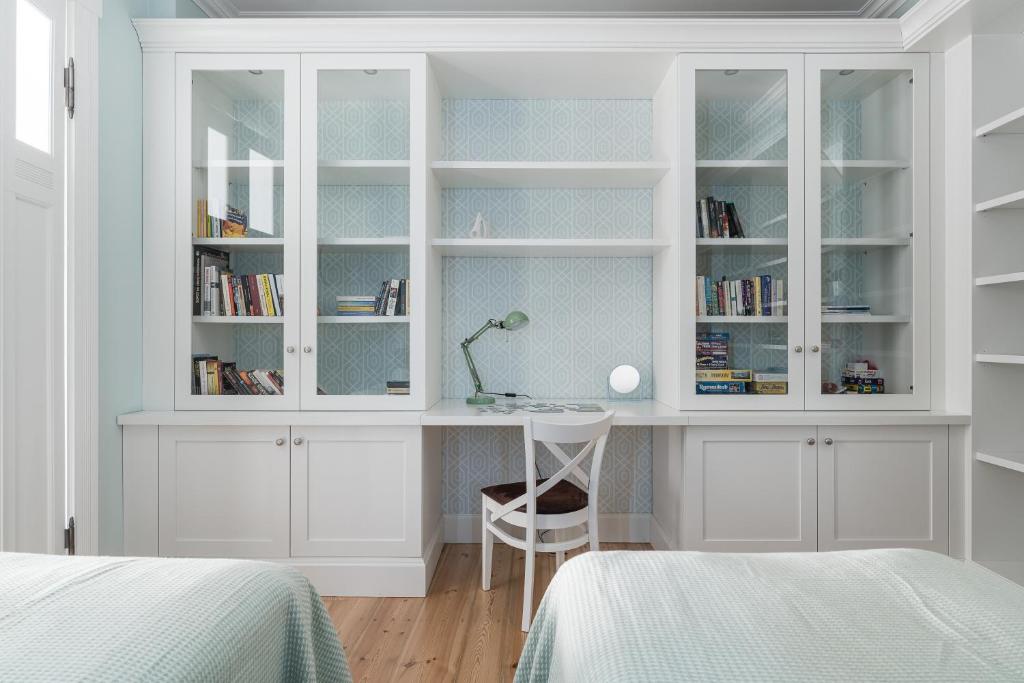 Posteľ alebo postele v izbe v ubytovaní Sanhaus Apartments - FANTAZJA - Apartament z dwoma balkonami - 100 m2