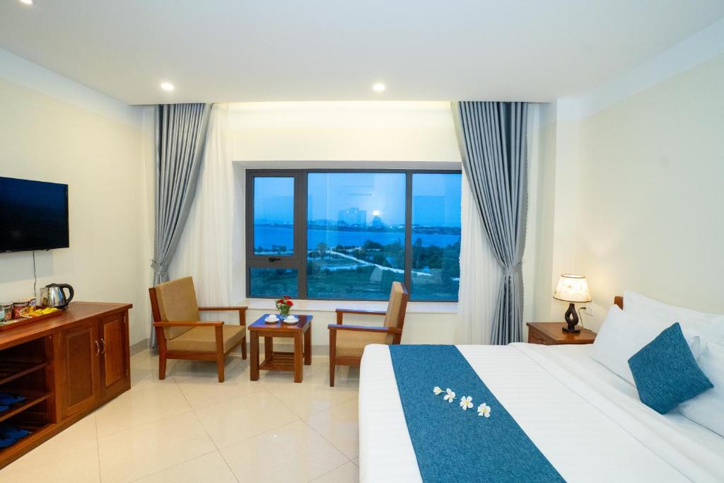 Phòng Deluxe Giường Đôi Nhìn Ra Biển