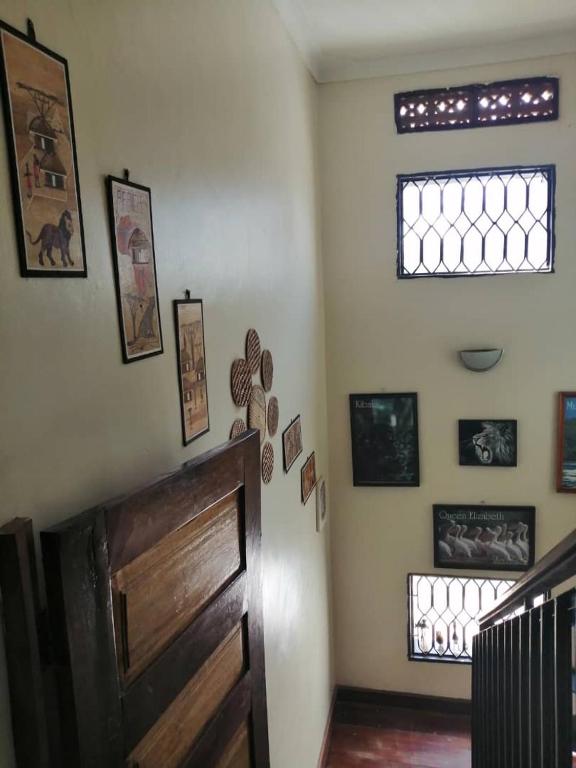 Entebbe şehrindeki Victoria Guest House tesisine ait fotoğraf galerisinden bir görsel