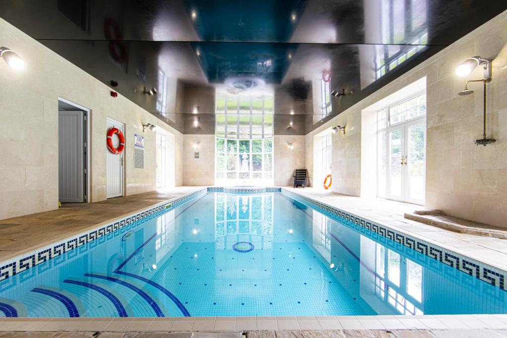 Swansea Valley Holiday Cottages - 